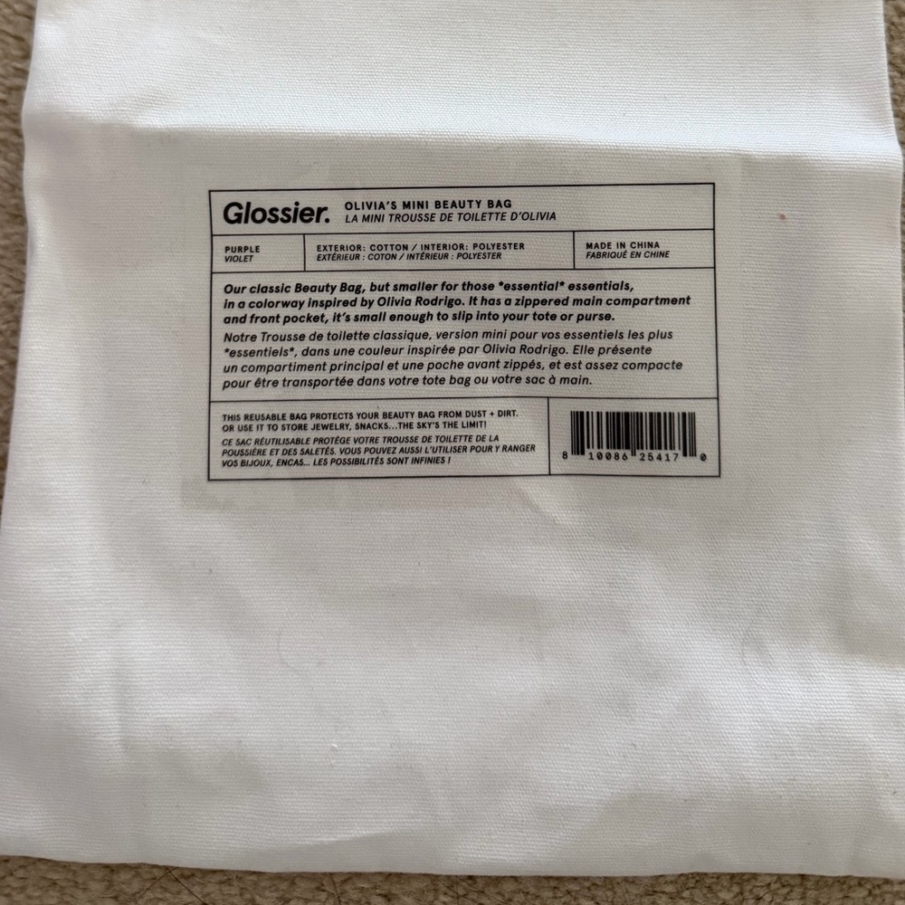 Glossier Olivia’s Mini Makeup Bag - Picture 6 of 6
